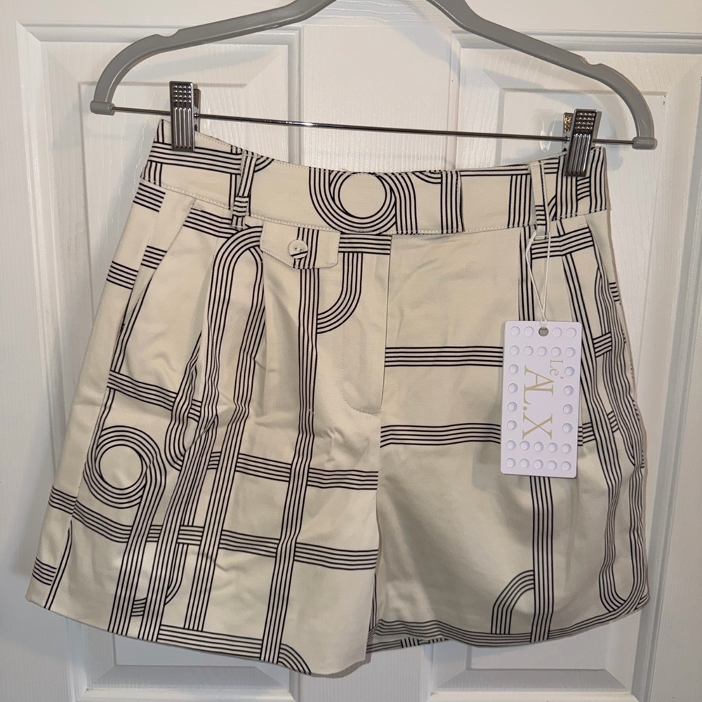 Geometric Patterned Shorts NWT - image 1